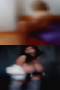 Housewife sex clubs foot tease.